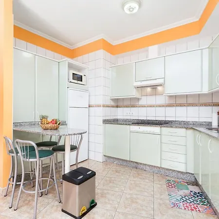 Home2book Charming Attic Sun & Apartamento *